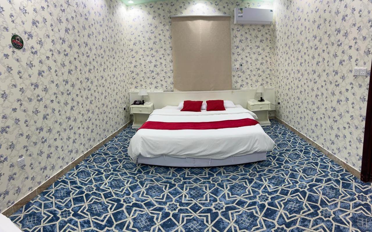 فندق ادوماتو Adomato Hotel Dawmat al-Jandal Esterno foto