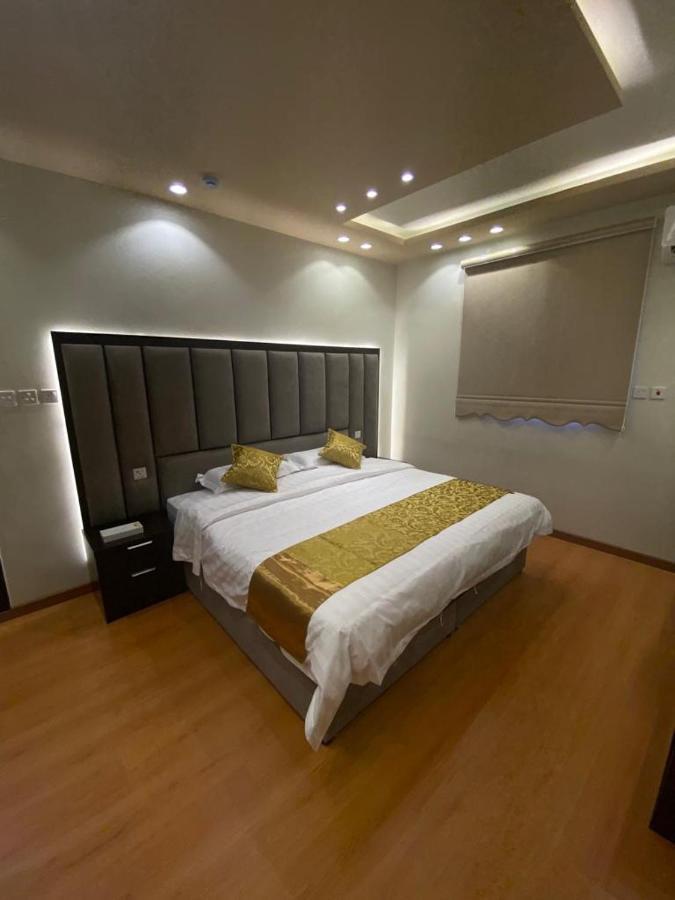 فندق ادوماتو Adomato Hotel Dawmat al-Jandal Esterno foto