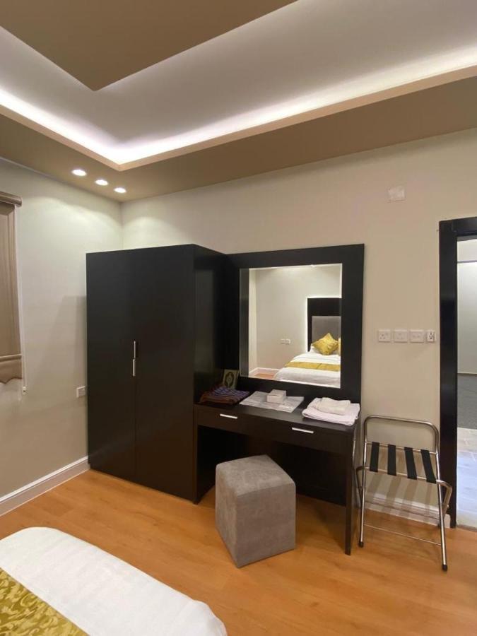 فندق ادوماتو Adomato Hotel Dawmat al-Jandal Esterno foto