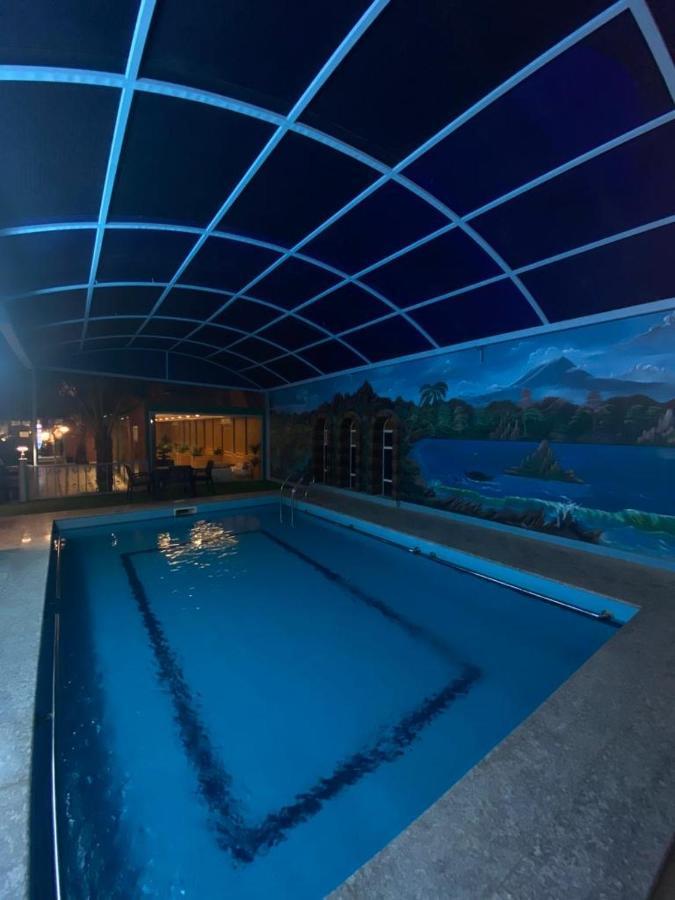 فندق ادوماتو Adomato Hotel Dawmat al-Jandal Esterno foto