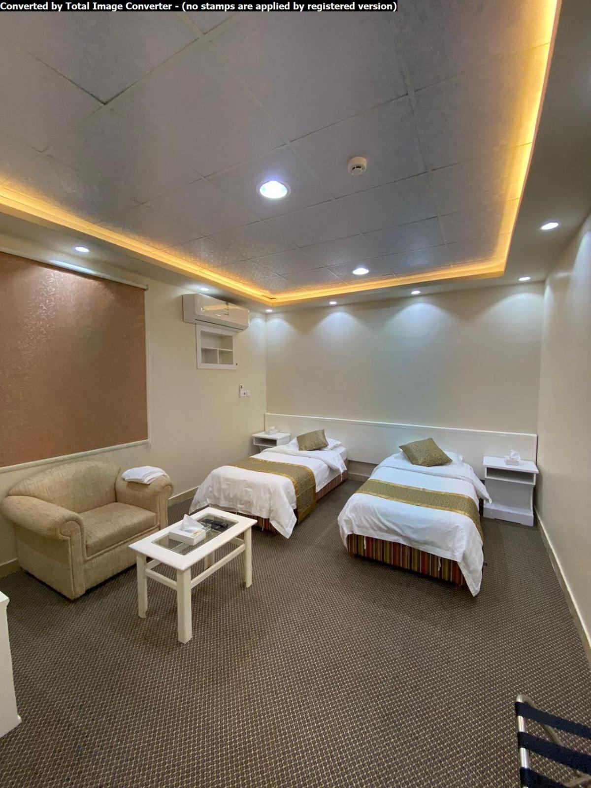 فندق ادوماتو Adomato Hotel Dawmat al-Jandal Esterno foto
