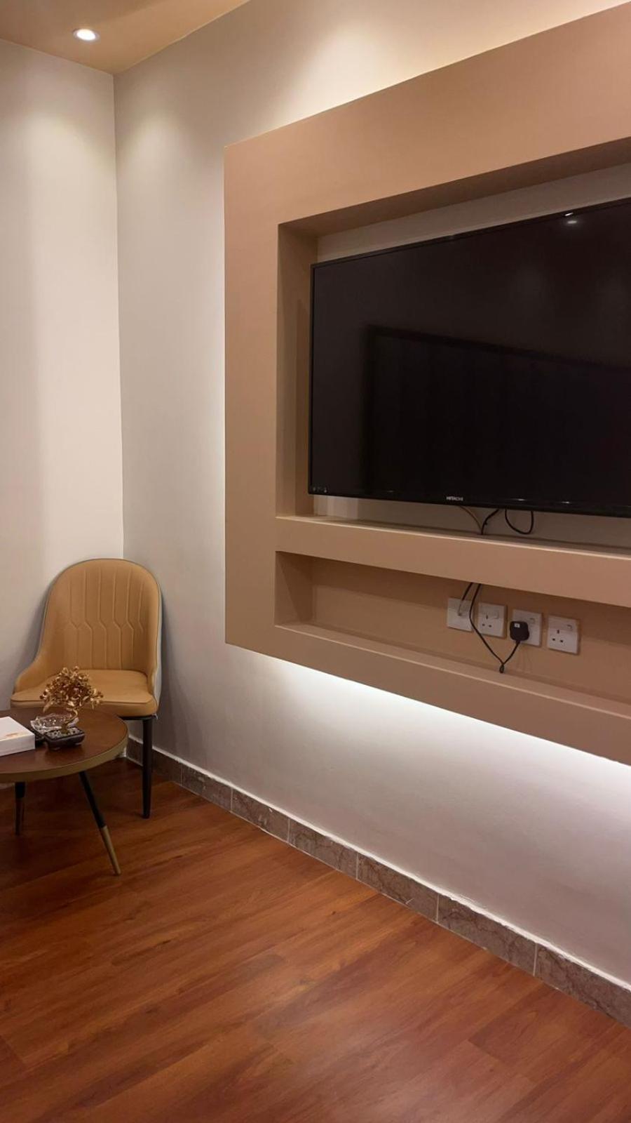 فندق ادوماتو Adomato Hotel Dawmat al-Jandal Esterno foto